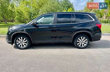 Внедорожник / Кроссовер Honda Pilot 2019 в 