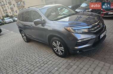 Внедорожник / Кроссовер Honda Pilot 2015 в 