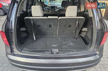 Внедорожник / Кроссовер Honda Pilot 2015 в 