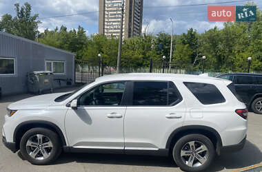 Позашляховик / Кросовер Honda Pilot 2023 в 