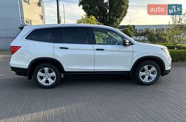 Внедорожник / Кроссовер Honda Pilot 2018 в 