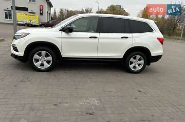 Внедорожник / Кроссовер Honda Pilot 2018 в 