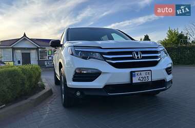 Внедорожник / Кроссовер Honda Pilot 2018 в 
