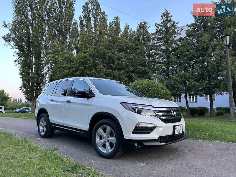 Позашляховик / Кросовер Honda Pilot 2018 в Києві