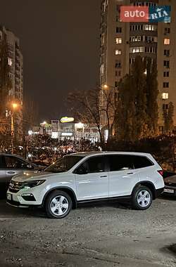 Внедорожник / Кроссовер Honda Pilot 2018 в 