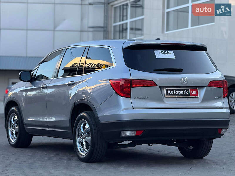 Внедорожник / Кроссовер Honda Pilot 2016 в Одессе