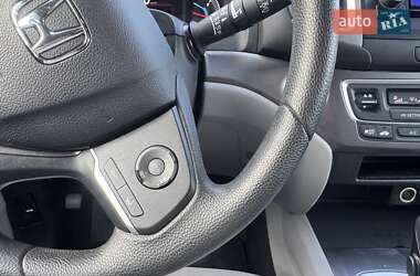 Внедорожник / Кроссовер Honda Pilot 2018 в 