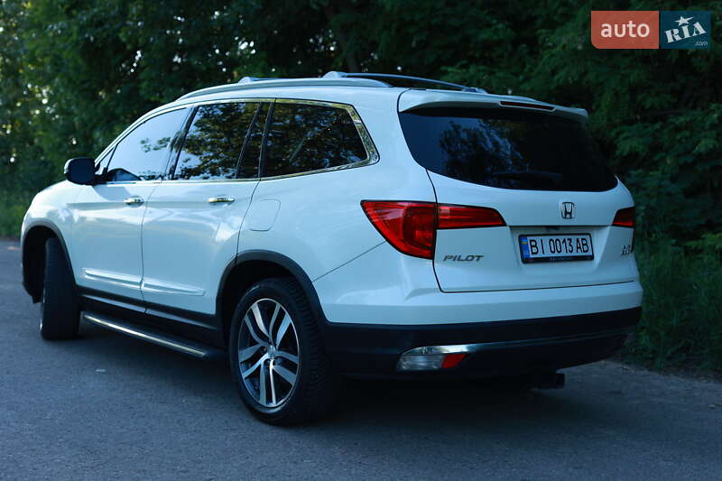 Внедорожник / Кроссовер Honda Pilot 2017 в Лубнах