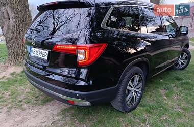 Внедорожник / Кроссовер Honda Pilot 2017 в 