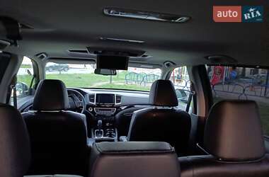Внедорожник / Кроссовер Honda Pilot 2017 в 
