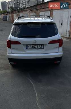 Внедорожник / Кроссовер Honda Pilot 2017 в 