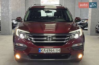 Внедорожник / Кроссовер Honda Pilot 2018 в 