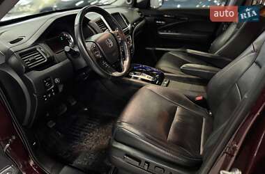 Внедорожник / Кроссовер Honda Pilot 2018 в 