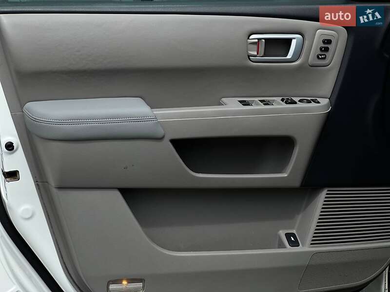 Внедорожник / Кроссовер Honda Pilot 2014 в Киеве