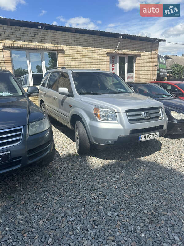 Позашляховик / Кросовер Honda Pilot 2006 в 