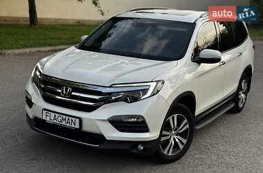 Внедорожник / Кроссовер Honda Pilot 2017 в 