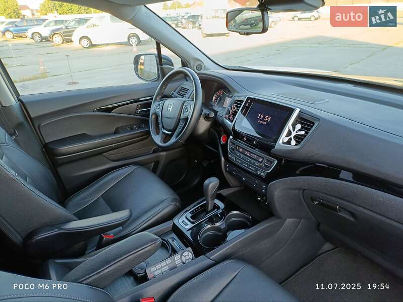 Внедорожник / Кроссовер Honda Pilot 2017 в Виннице