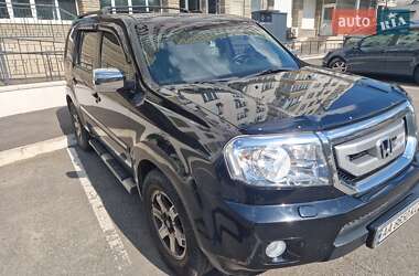 Позашляховик / Кросовер Honda Pilot 2008 в Києві