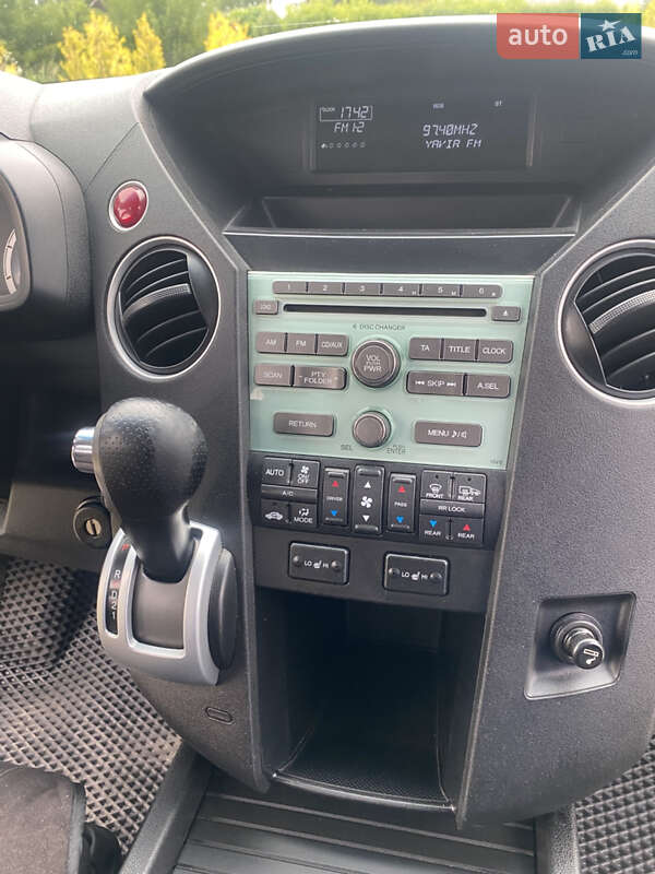 Позашляховик / Кросовер Honda Pilot 2009 в Львові