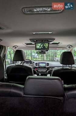 Внедорожник / Кроссовер Honda Pilot 2017 в 