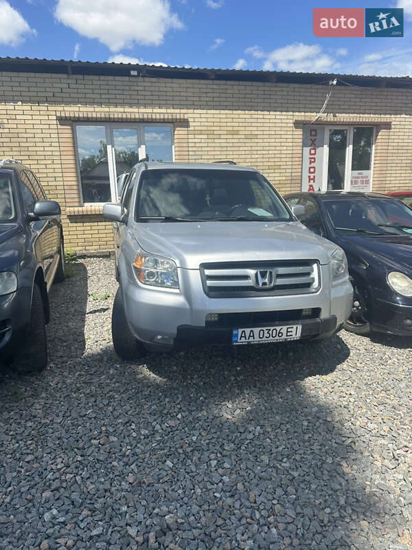 Внедорожник / Кроссовер Honda Pilot 2006 в 