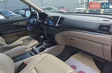 Внедорожник / Кроссовер Honda Pilot 2017 в 