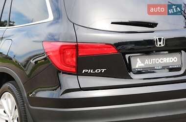 Внедорожник / Кроссовер Honda Pilot 2018 в 