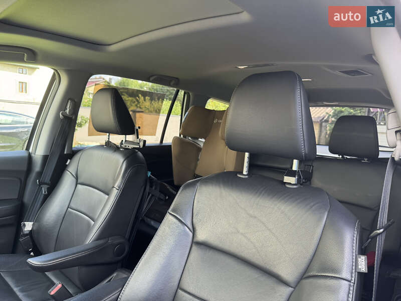 Позашляховик / Кросовер Honda Pilot 2018 в Львові фото 10 Позашляховик / Кросовер Honda Pilot 2018 в Львові