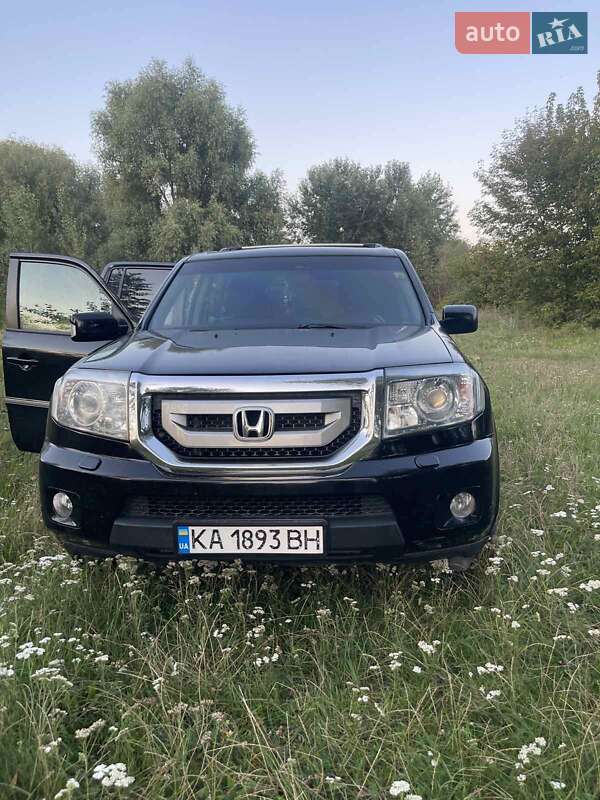 Внедорожник / Кроссовер Honda Pilot 2011 в 