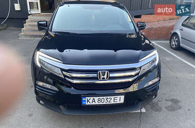 Внедорожник / Кроссовер Honda Pilot 2017 в 