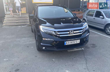 Внедорожник / Кроссовер Honda Pilot 2017 в 