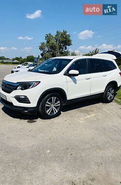 Внедорожник / Кроссовер Honda Pilot 2018 в 