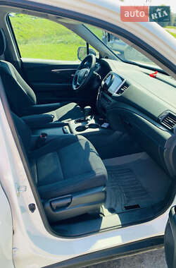 Внедорожник / Кроссовер Honda Pilot 2018 в 