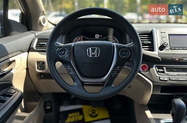 Внедорожник / Кроссовер Honda Pilot 2017 в 