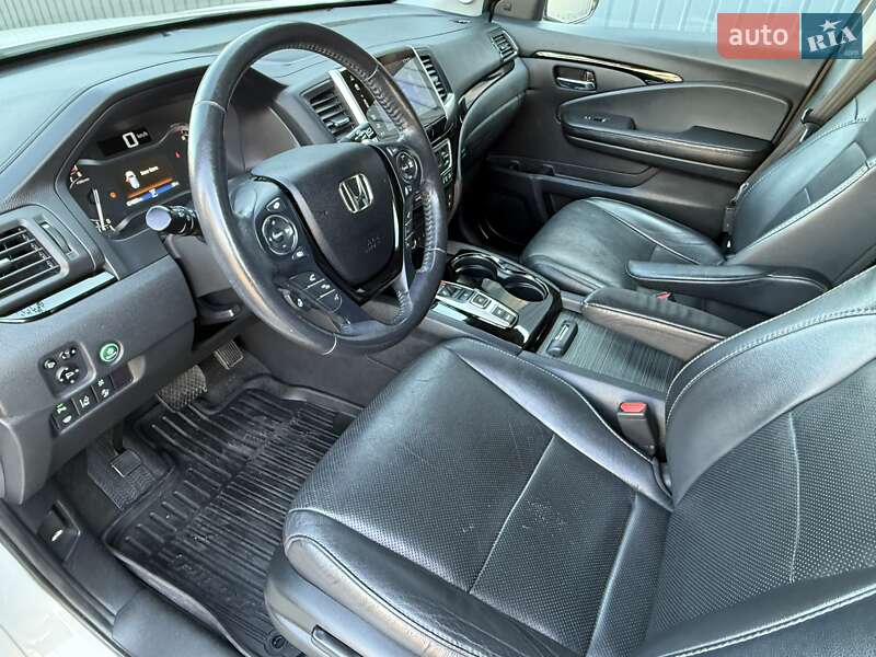 Внедорожник / Кроссовер Honda Pilot 2017 в Киеве фото 49 Внедорожник / Кроссовер Honda Pilot 2017 в Киеве
