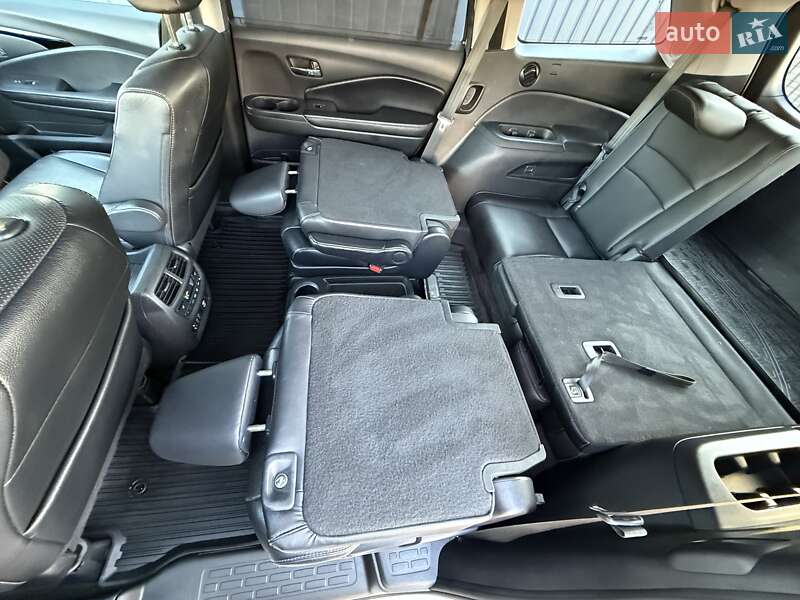 Внедорожник / Кроссовер Honda Pilot 2017 в Киеве фото 80 Внедорожник / Кроссовер Honda Pilot 2017 в Киеве