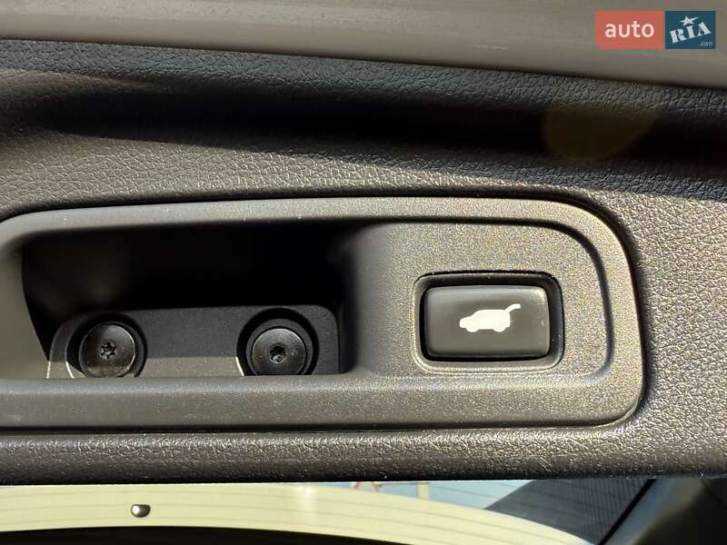 Внедорожник / Кроссовер Honda Pilot 2017 в Киеве фото 87 Внедорожник / Кроссовер Honda Pilot 2017 в Киеве