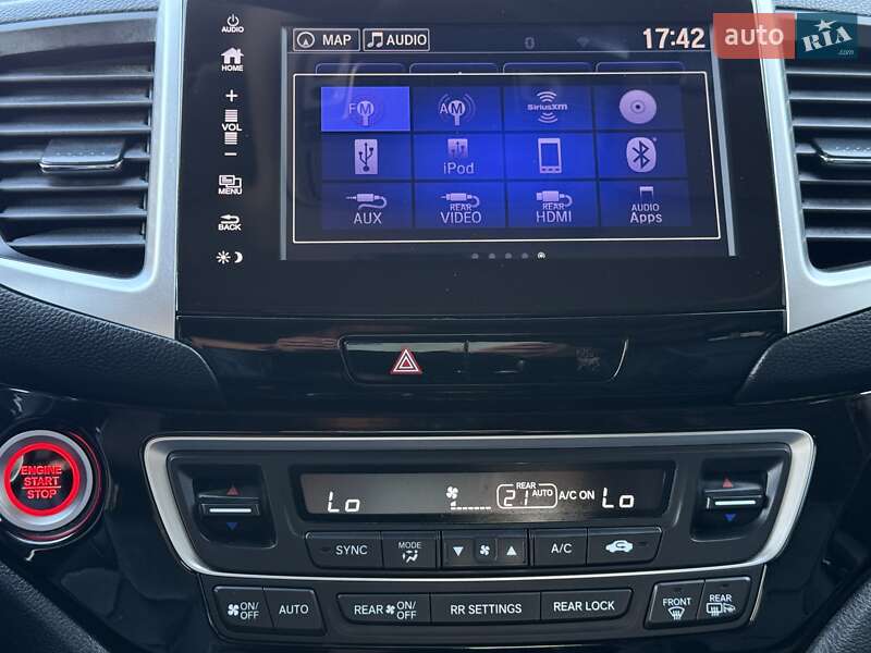 Внедорожник / Кроссовер Honda Pilot 2017 в Киеве фото 96 Внедорожник / Кроссовер Honda Pilot 2017 в Киеве