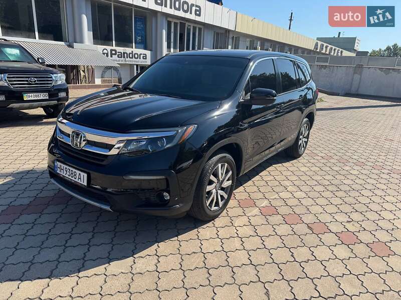 Внедорожник / Кроссовер Honda Pilot 2019 в 