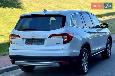 Внедорожник / Кроссовер Honda Pilot 2021 в 