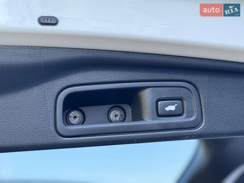 Позашляховик / Кросовер Honda Pilot 2021 в Києві фото 36 Позашляховик / Кросовер Honda Pilot 2021 в Києві