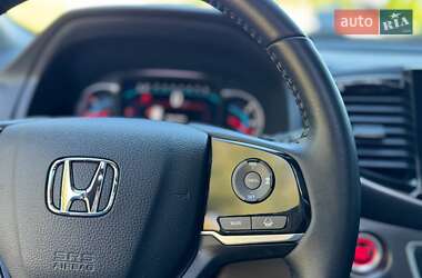 Внедорожник / Кроссовер Honda Pilot 2021 в 