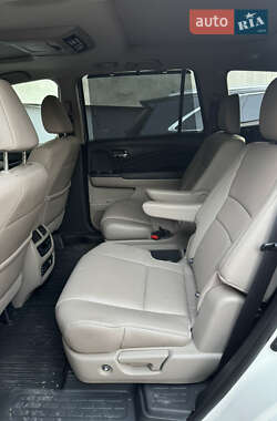 Внедорожник / Кроссовер Honda Pilot 2016 в 
