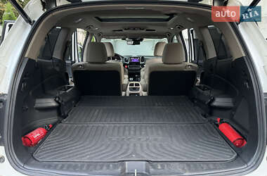 Внедорожник / Кроссовер Honda Pilot 2016 в 