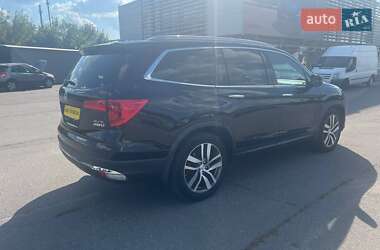 Внедорожник / Кроссовер Honda Pilot 2017 в 