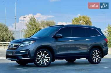 Внедорожник / Кроссовер Honda Pilot 2020 в 