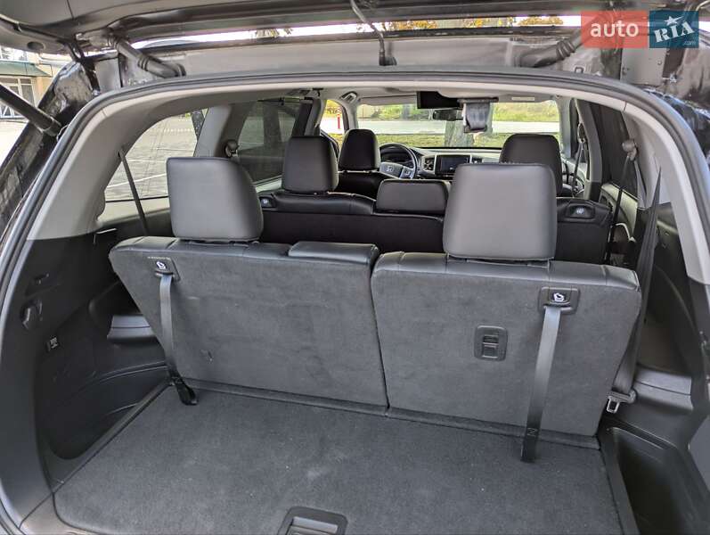 Внедорожник / Кроссовер Honda Pilot 2017 в Виннице
