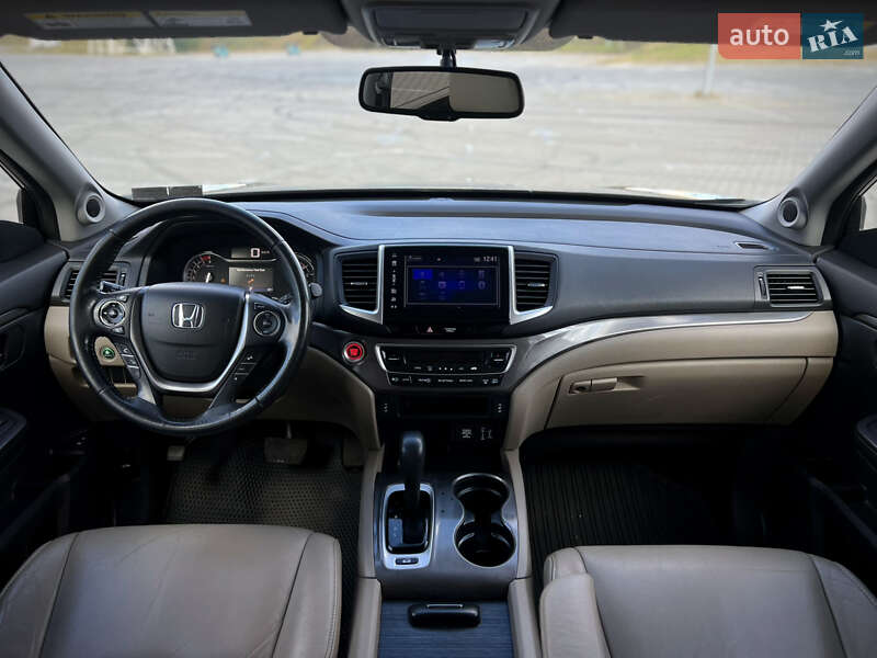 Внедорожник / Кроссовер Honda Pilot 2017 в Киеве фото 23 Внедорожник / Кроссовер Honda Pilot 2017 в Киеве