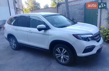 Внедорожник / Кроссовер Honda Pilot 2018 в 