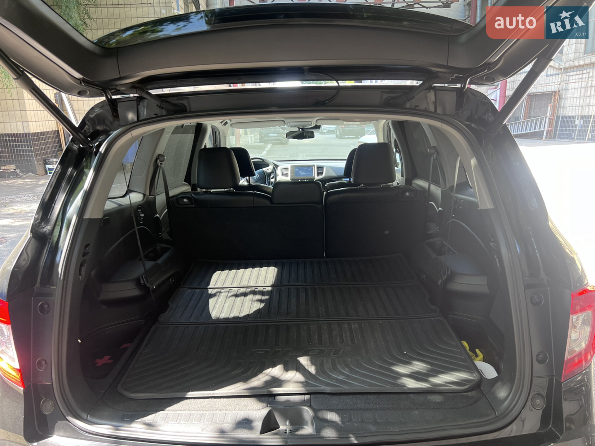 2017 Honda Pilot - мініатюра 21